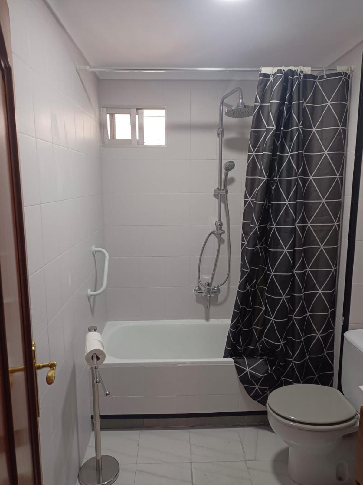 Apartamento Avenida Aguilar Extérieur photo